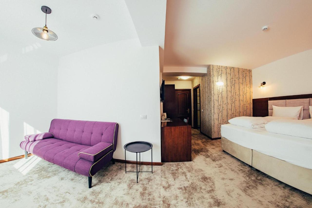Hotel Buchenland Gura Humorului Dış mekan fotoğraf